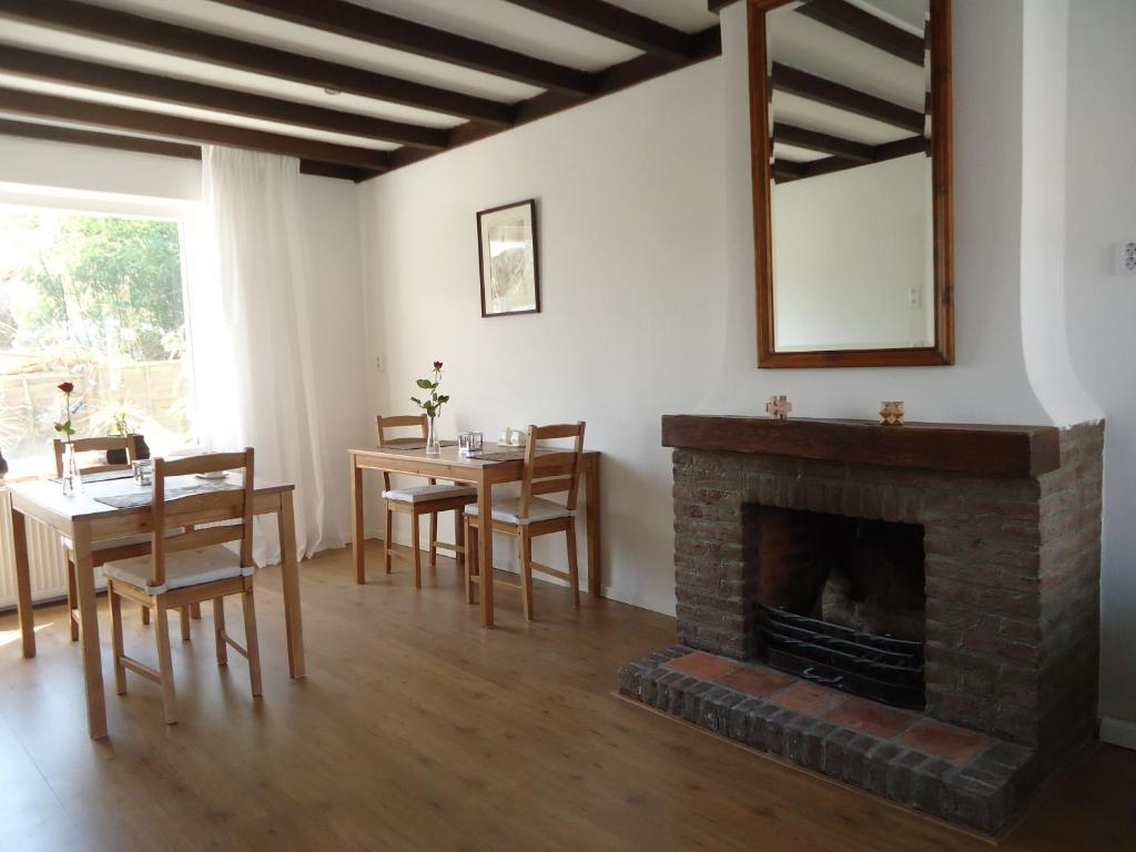 T Laege Uus Bed and Breakfast Burgh-Haamstede Exteriör bild